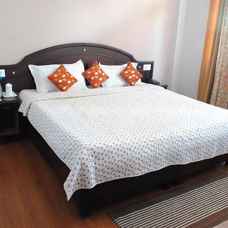 Clarks Inn 宾萨尔 外观 照片
